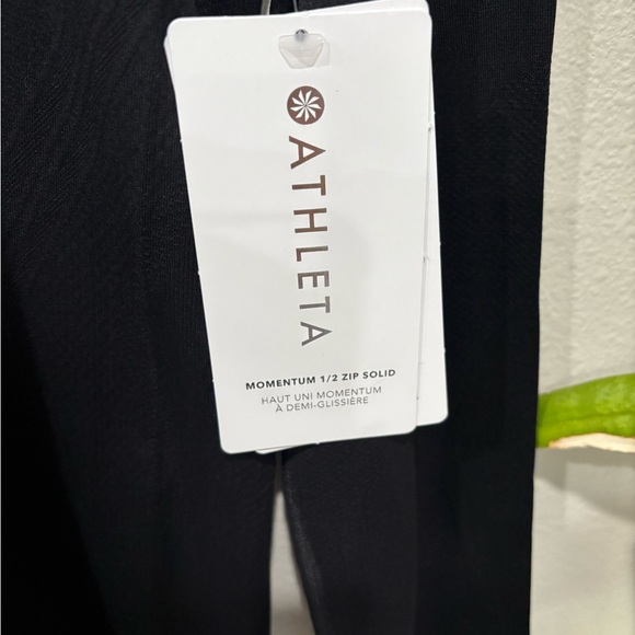 Athleta | Momentum 1/2 Zip | Size Large - Picture 6 of 6